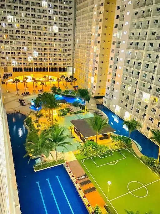 Shore Residence D22 Shortwalk Moa Balconypoolview Manila Philippines